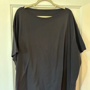 Lululemon Back in Action Short Sleeved Tee